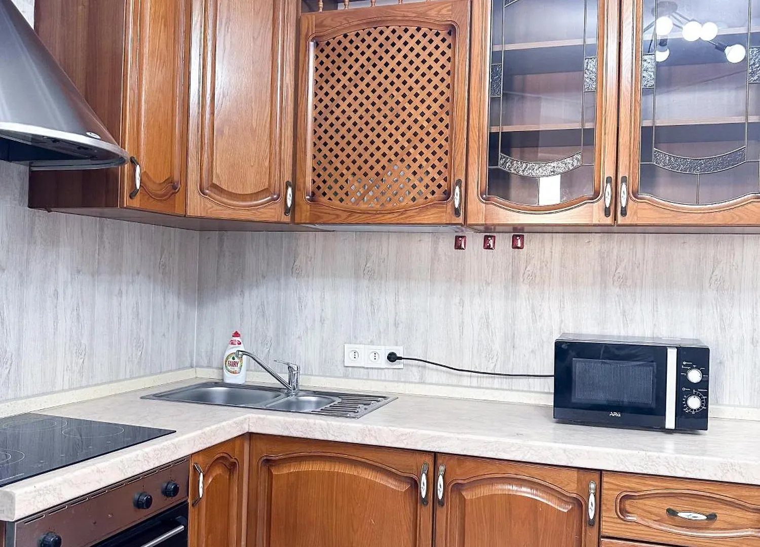 Уютная Квартира На Высоком Этаже С Изолированной Спальней Almaty Apartment